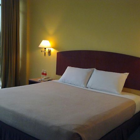 Hotel Caliber Kuala Lumpur Extérieur photo