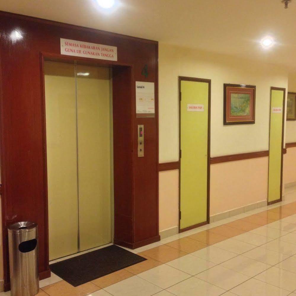 Hotel Caliber Kuala Lumpur Extérieur photo