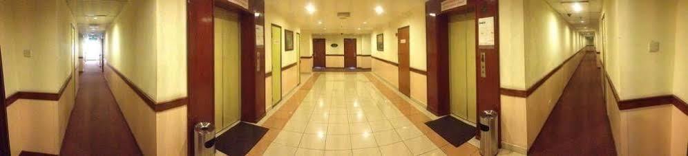 Hotel Caliber Kuala Lumpur Extérieur photo