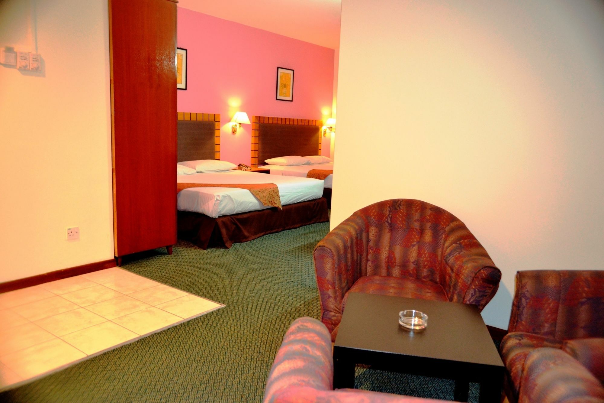 Hotel Caliber Kuala Lumpur Extérieur photo